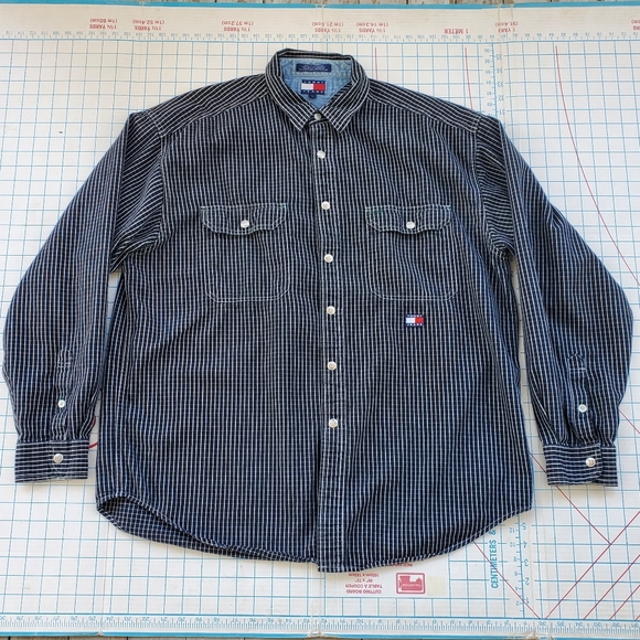 Tommy Hilfiger Button Up Shirt Men's Size Large Striped Longsleeve  Spell Out - Picture 2 of 9